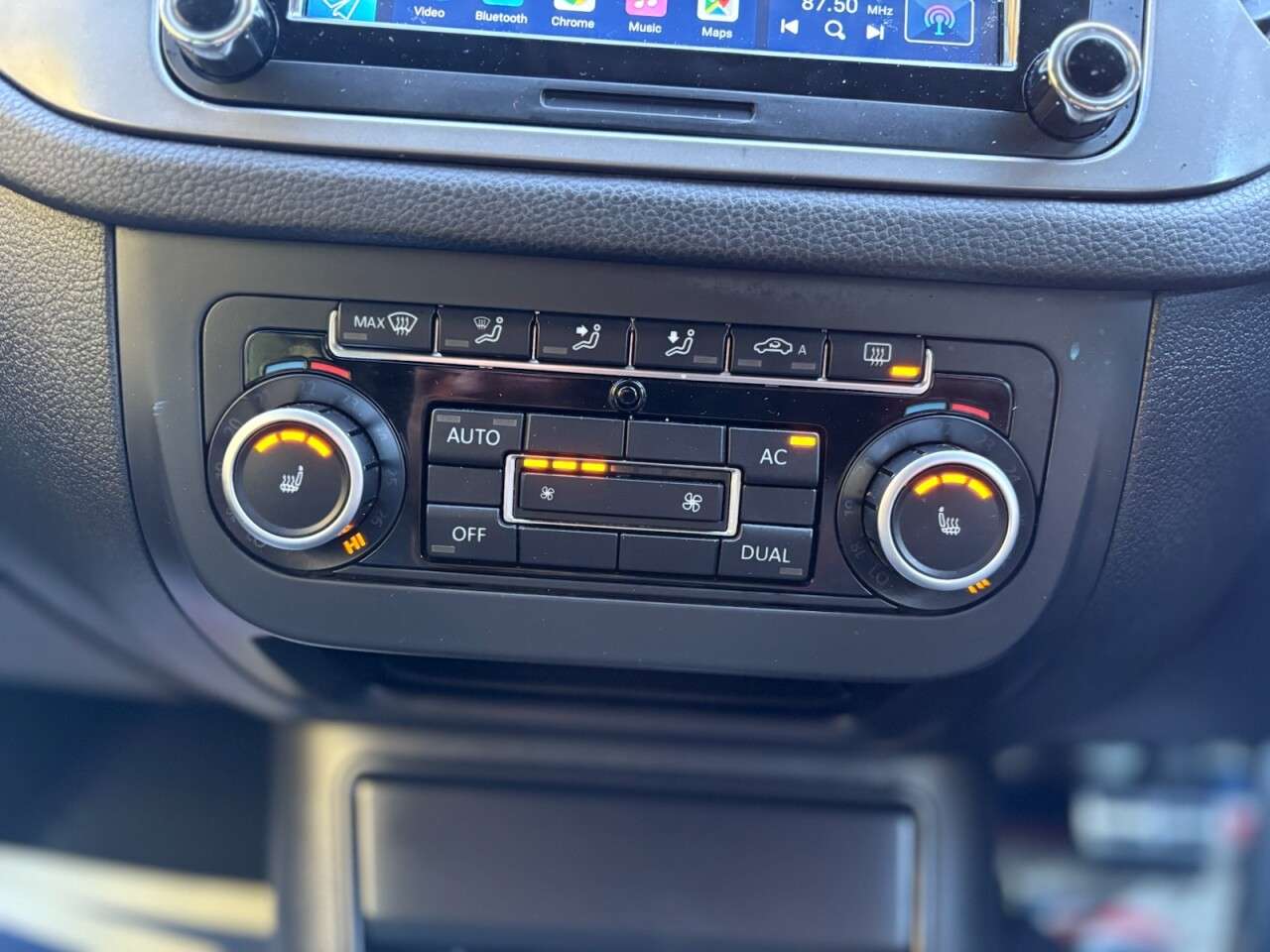 2010 VOLKSWAGEN TIGUAN 2010 VOLKSWAGEN TIGUAN