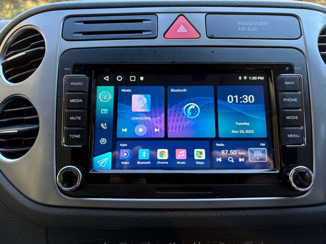 2010 VOLKSWAGEN TIGUAN 2010 VOLKSWAGEN TIGUAN