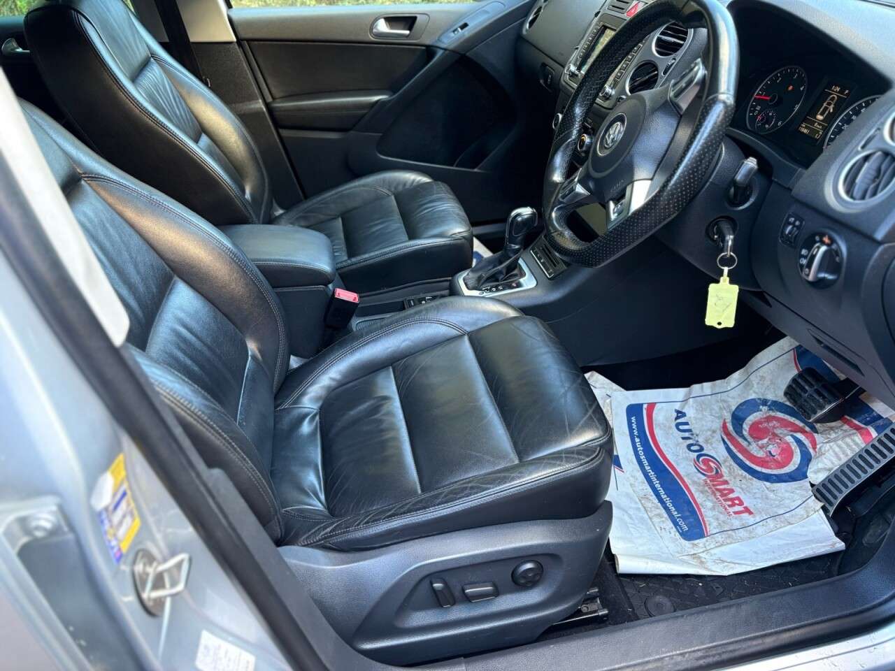 2010 VOLKSWAGEN TIGUAN 2010 VOLKSWAGEN TIGUAN