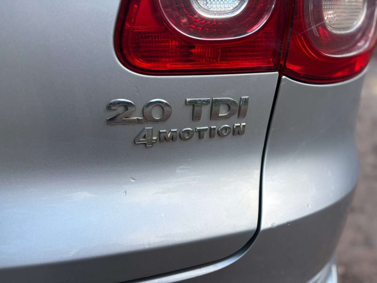 2010 VOLKSWAGEN TIGUAN 2010 VOLKSWAGEN TIGUAN