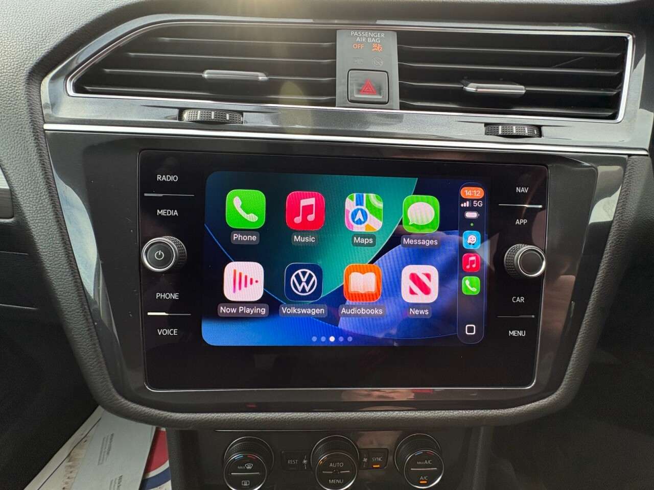 A 2021 VOLKSWAGEN TIGUAN ALLSPACE 2.0 TDI Match SUV 5dr Diesel Manual Euro 6 (s/s) (150 ps) dashcam USB Carpl A 2021 VOLKSWAGEN TIGUAN ALLSPACE 2.0 TDI Match SUV 5dr Diesel Manual Euro 6 (s/s) (150 ps) dashcam USB Carpl