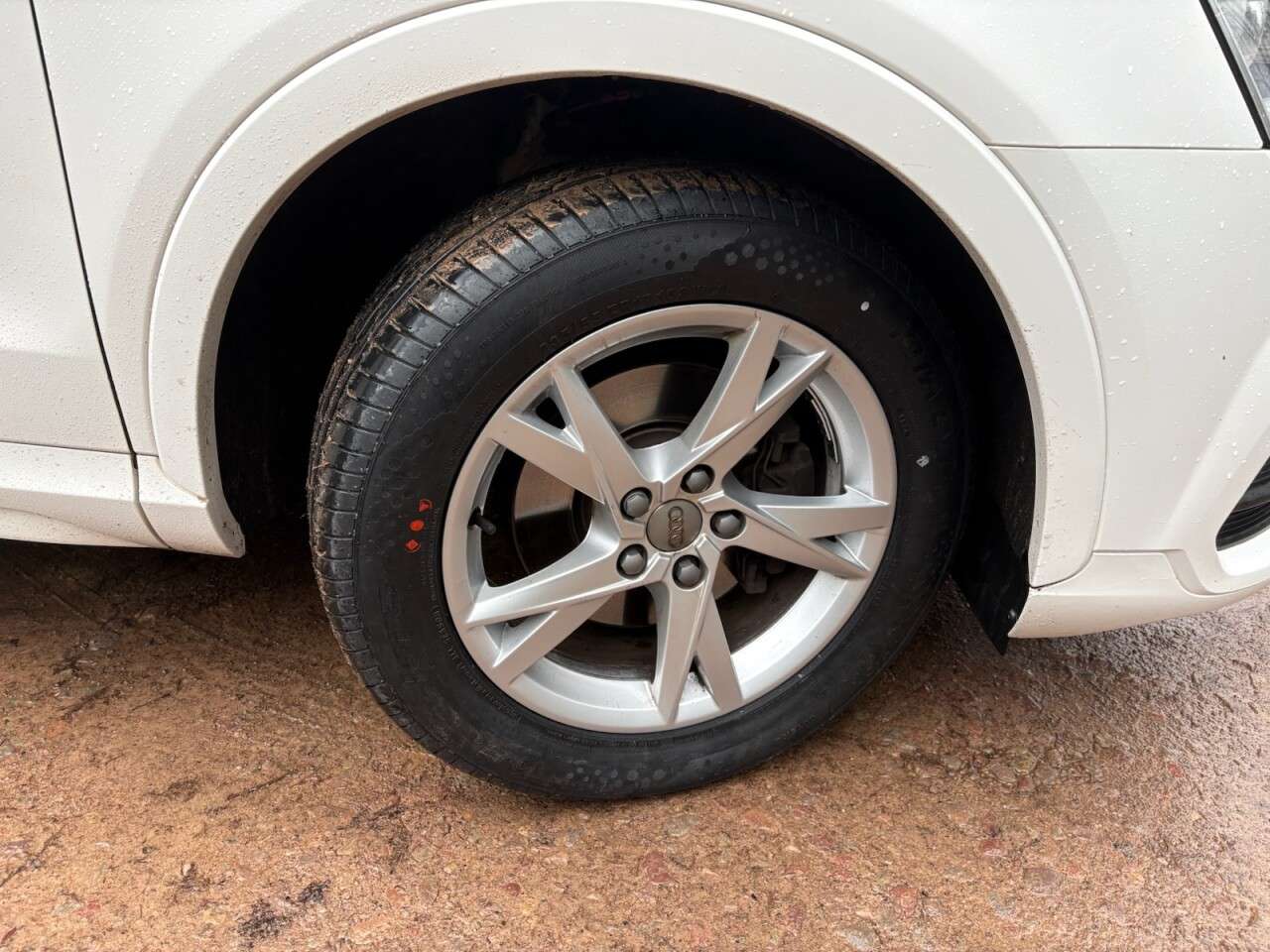 2016 AUDI Q3 2016 AUDI Q3