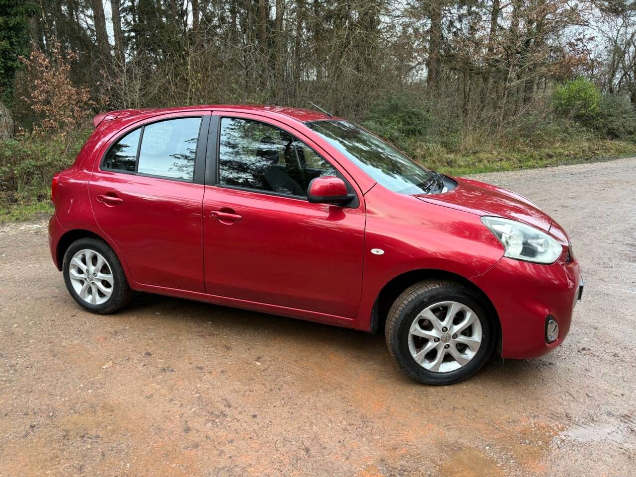 A 2016 NISSAN MICRA 1.2 Acenta Hatchback 5dr Petrol Manual Euro 6 (80 ps) A 2016 NISSAN MICRA 1.2 Acenta Hatchback 5dr Petrol Manual Euro 6 (80 ps)