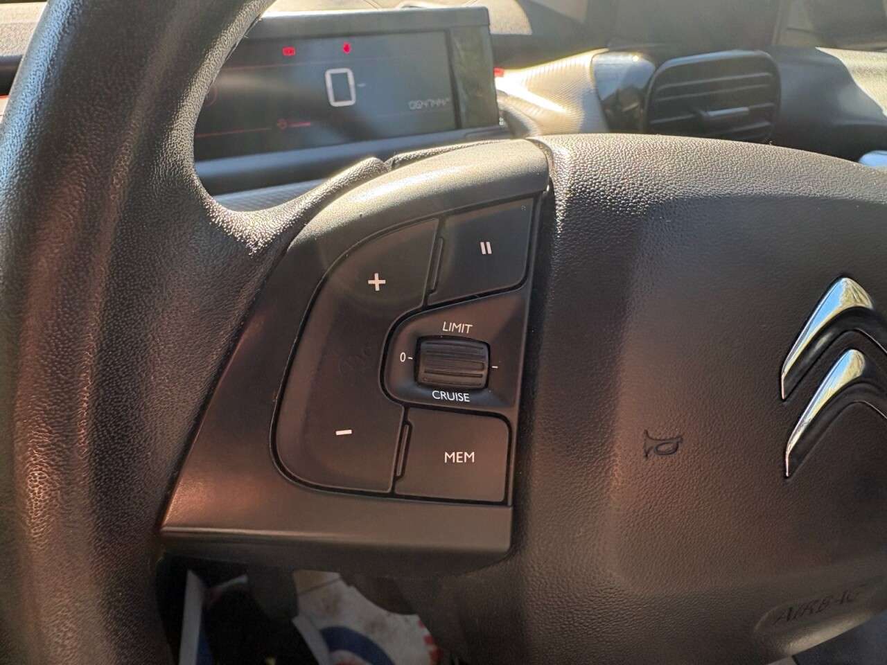 2018 CITROEN C4 CACTUS 2018 CITROEN C4 CACTUS