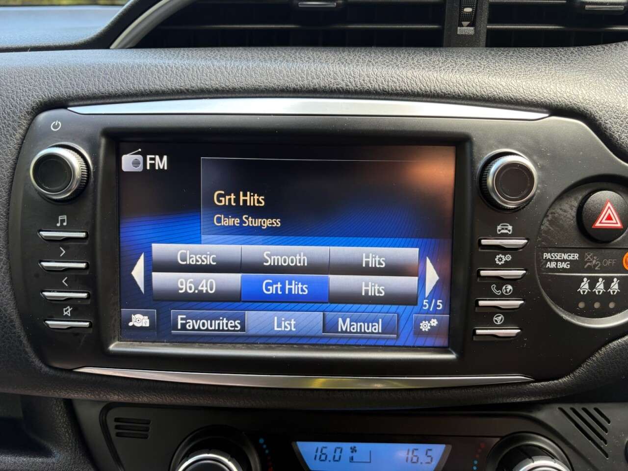 2017 TOYOTA YARIS 2017 TOYOTA YARIS