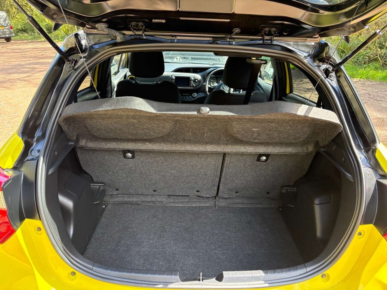 2017 TOYOTA YARIS 2017 TOYOTA YARIS