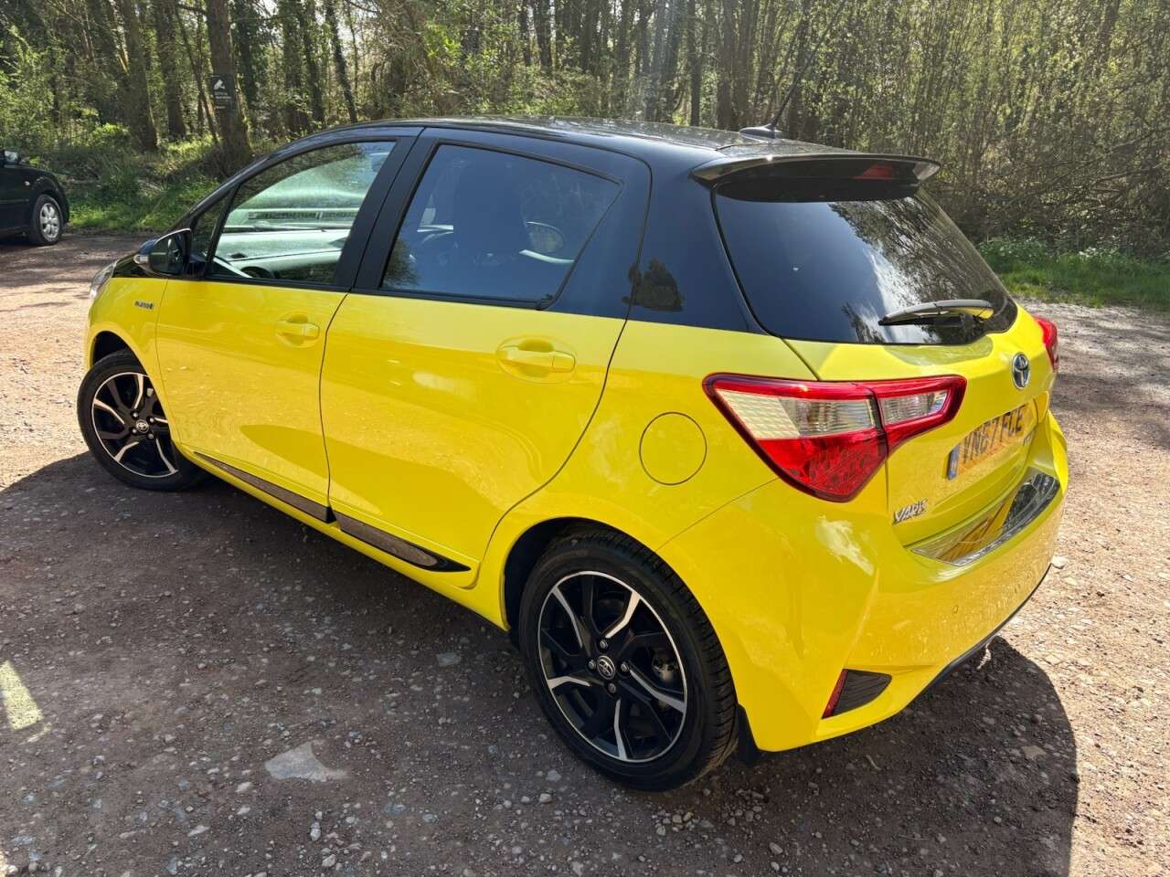 2017 TOYOTA YARIS 2017 TOYOTA YARIS