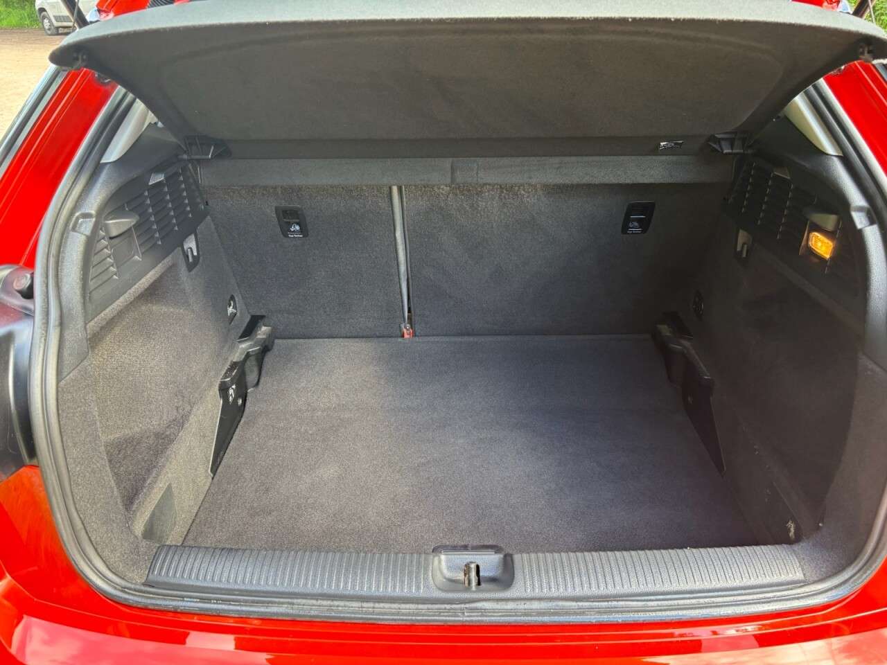 2017 AUDI Q2 2017 AUDI Q2