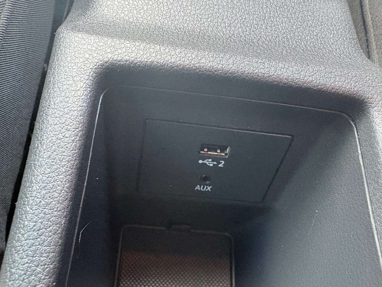 2017 AUDI Q2 2017 AUDI Q2