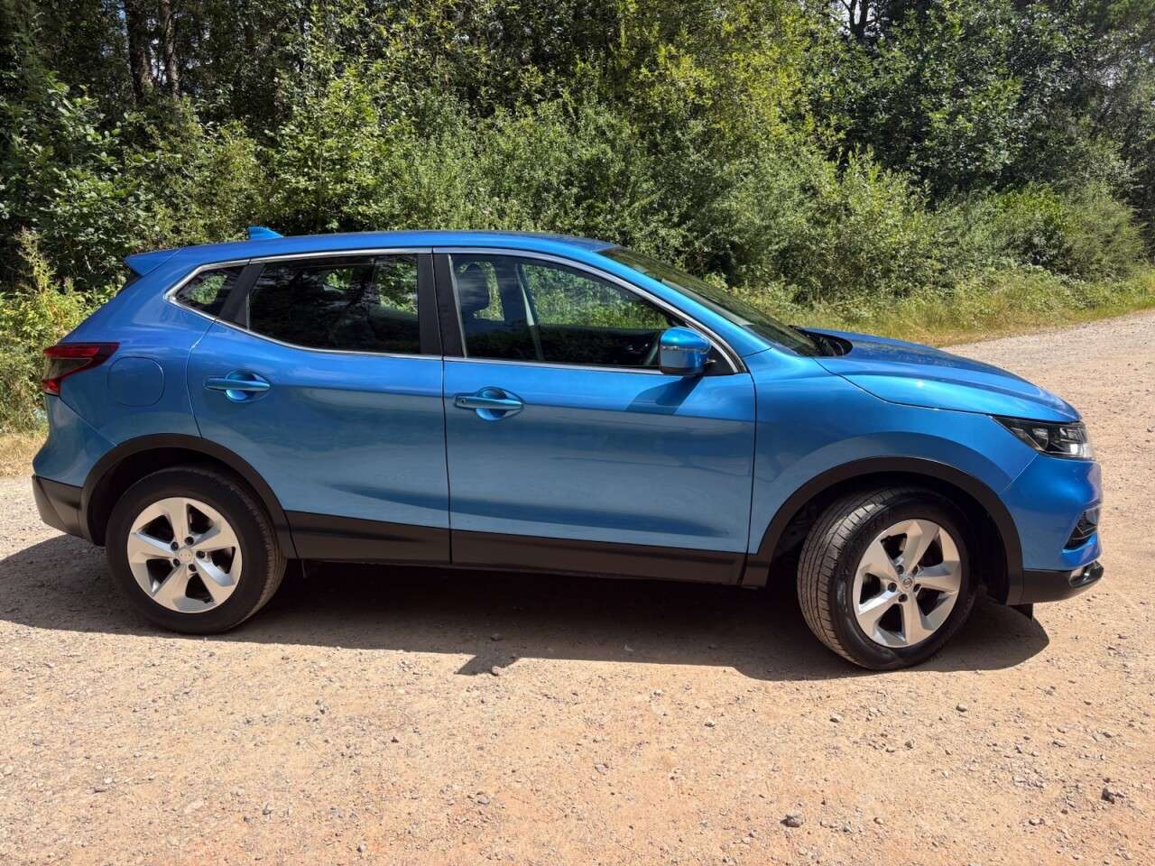 A 2018 NISSAN QASHQAI 1.5 dCi Acenta Premium SUV 5dr Diesel Manual Euro 6 (s/s) (115 ps) A 2018 NISSAN QASHQAI 1.5 dCi Acenta Premium SUV 5dr Diesel Manual Euro 6 (s/s) (115 ps)