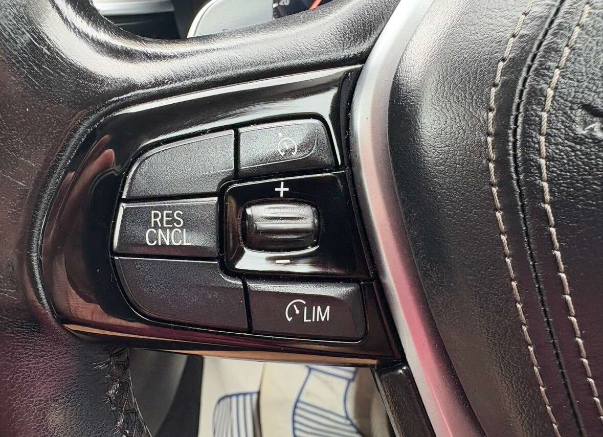 2017 BMW 5 SERIES 2017 BMW 5 SERIES