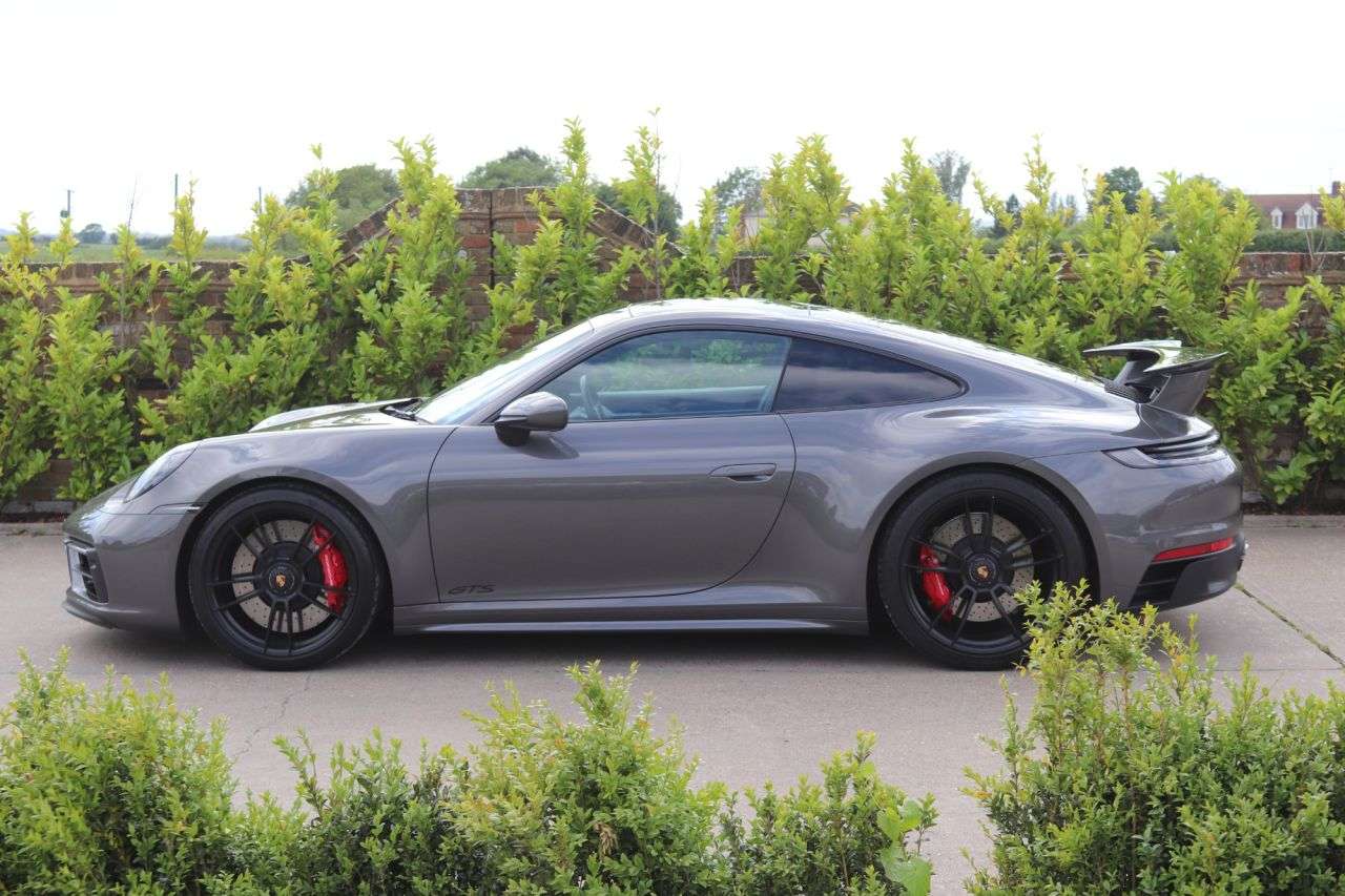 2021 PORSCHE 911 2021 PORSCHE 911