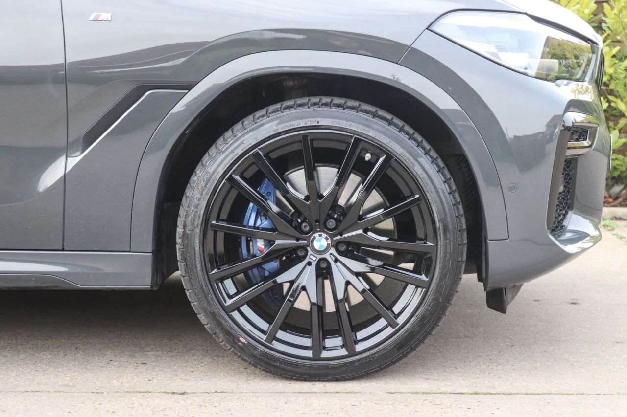 2021 BMW X6 2021 BMW X6