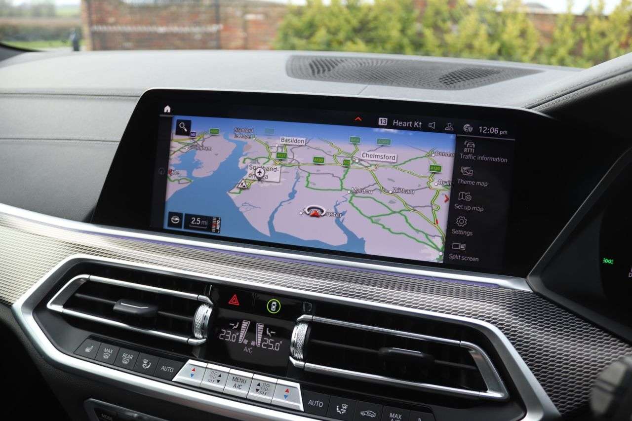 2021 BMW X6 2021 BMW X6