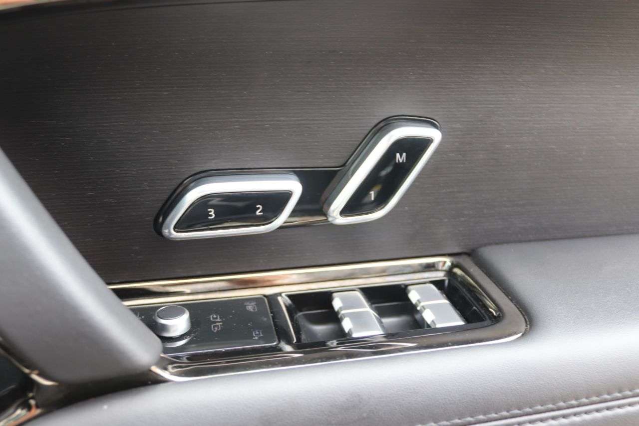 null LAND ROVER RANGE ROVER SPORT null LAND ROVER RANGE ROVER SPORT