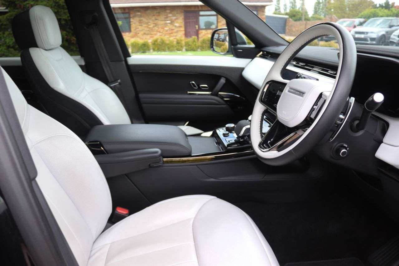 null LAND ROVER RANGE ROVER SPORT null LAND ROVER RANGE ROVER SPORT