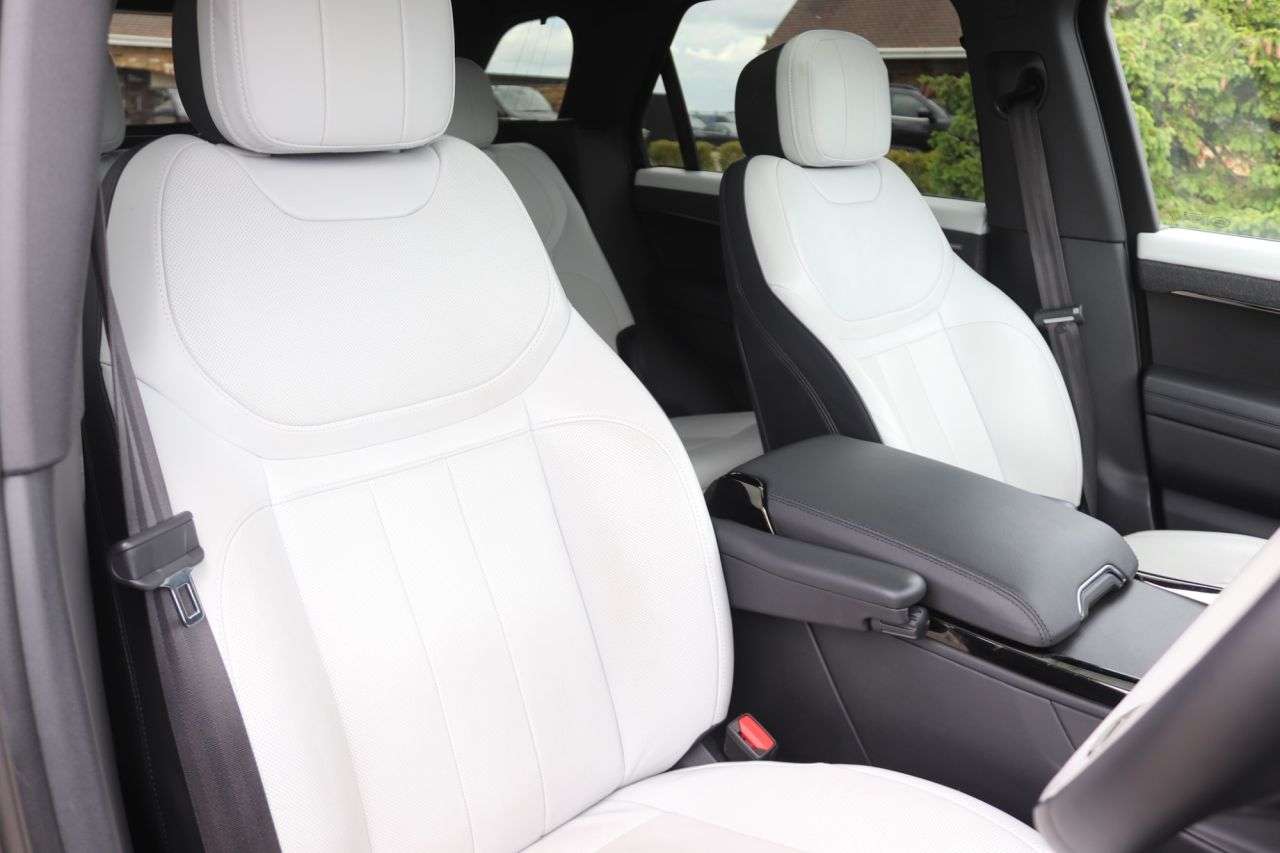 null LAND ROVER RANGE ROVER SPORT null LAND ROVER RANGE ROVER SPORT