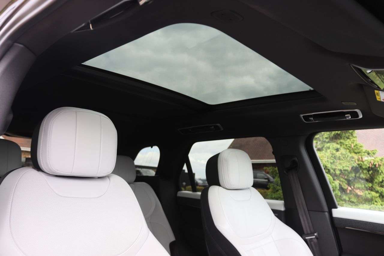 null LAND ROVER RANGE ROVER SPORT null LAND ROVER RANGE ROVER SPORT