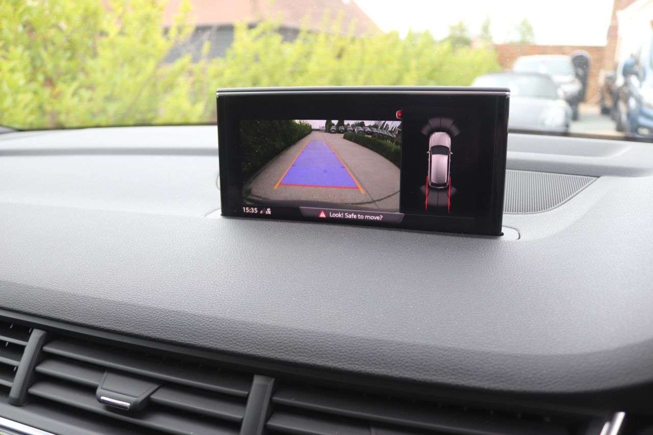 2019 AUDI Q7 2019 AUDI Q7