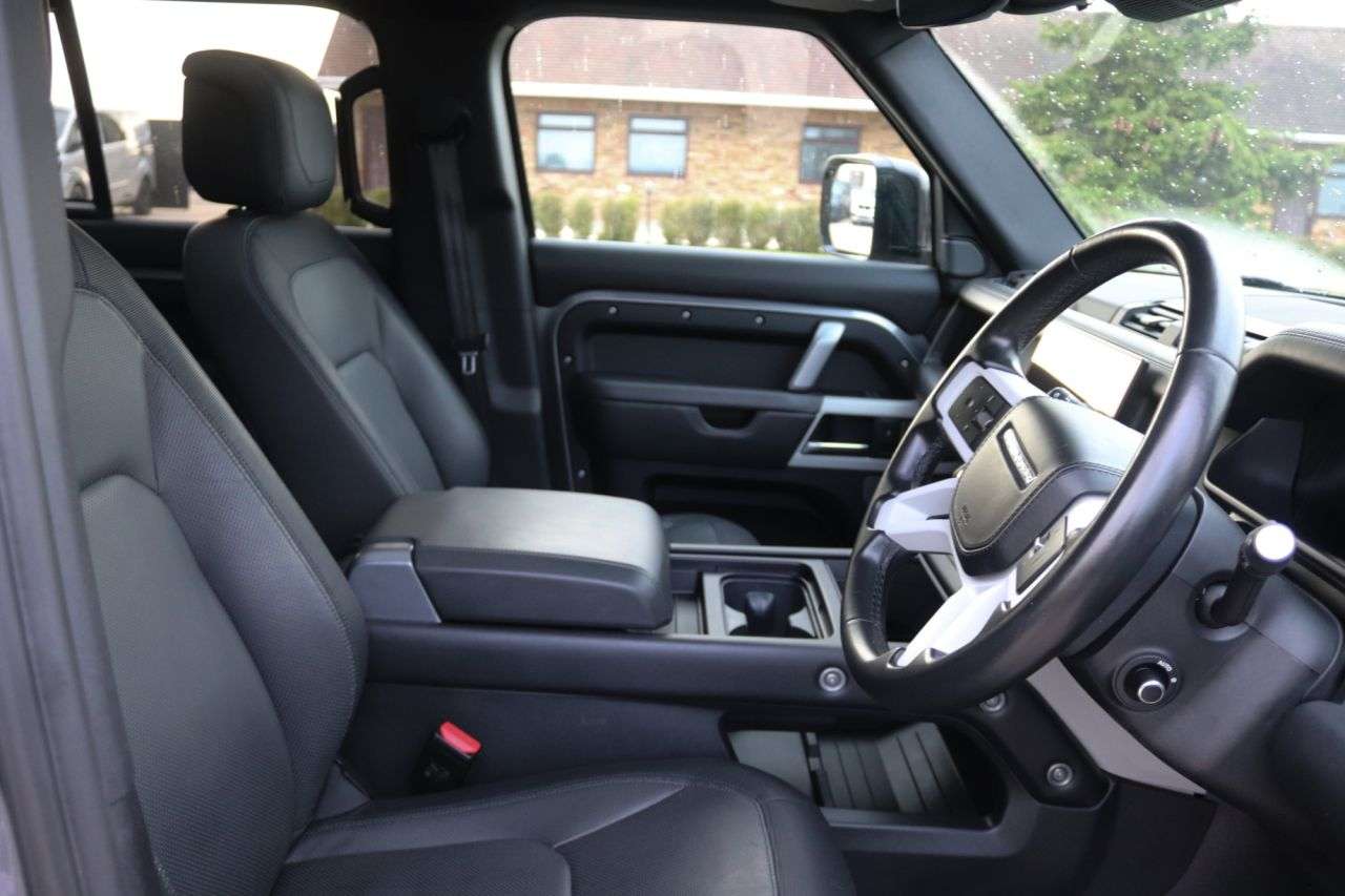 2022 LAND ROVER DEFENDER 2022 LAND ROVER DEFENDER