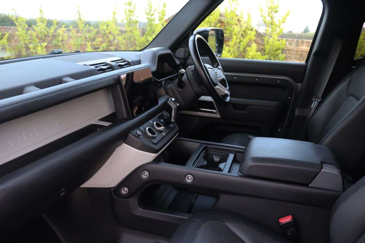 2022 LAND ROVER DEFENDER 2022 LAND ROVER DEFENDER