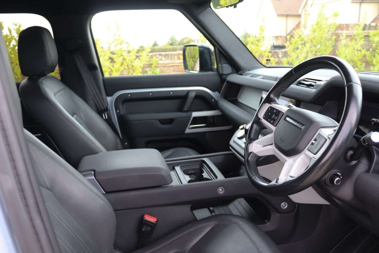 2021 LAND ROVER DEFENDER 2021 LAND ROVER DEFENDER