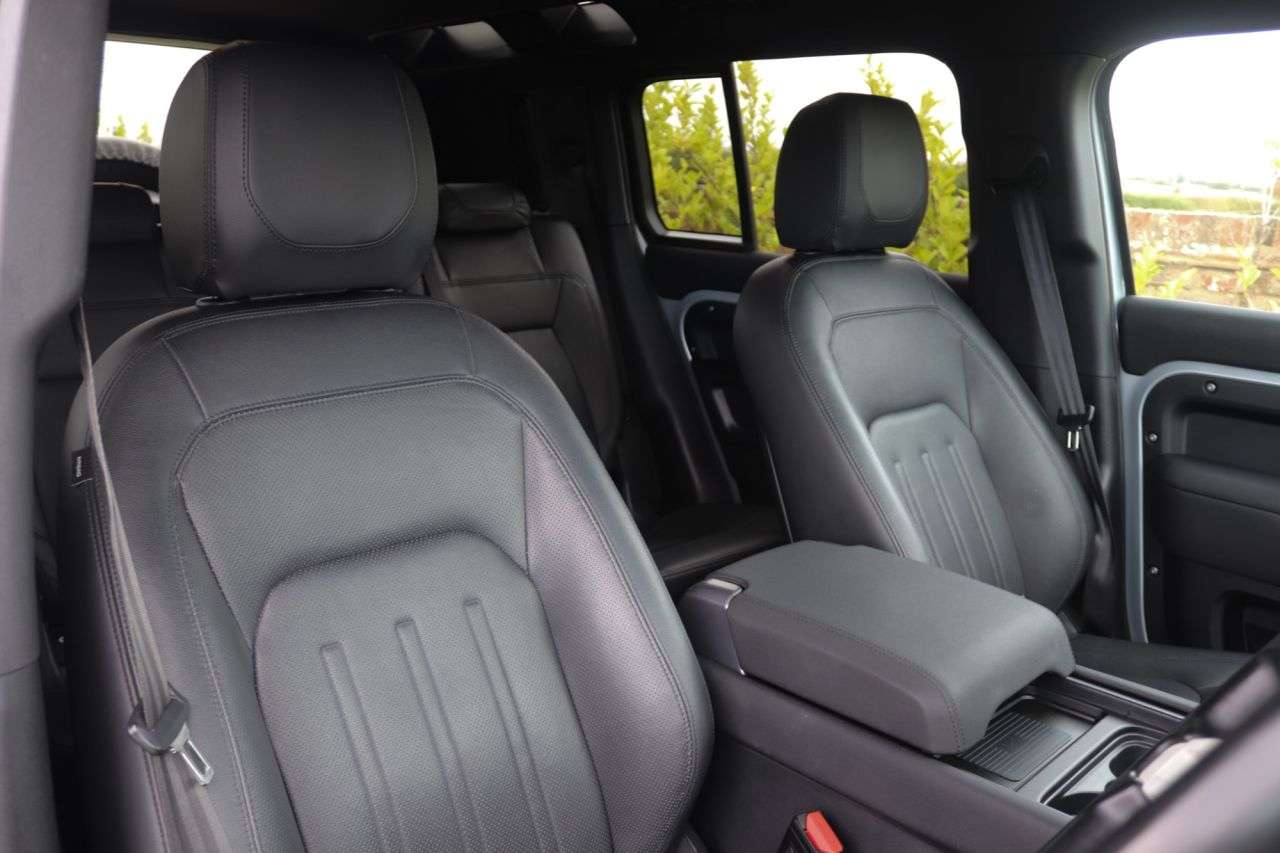 2021 LAND ROVER DEFENDER 2021 LAND ROVER DEFENDER