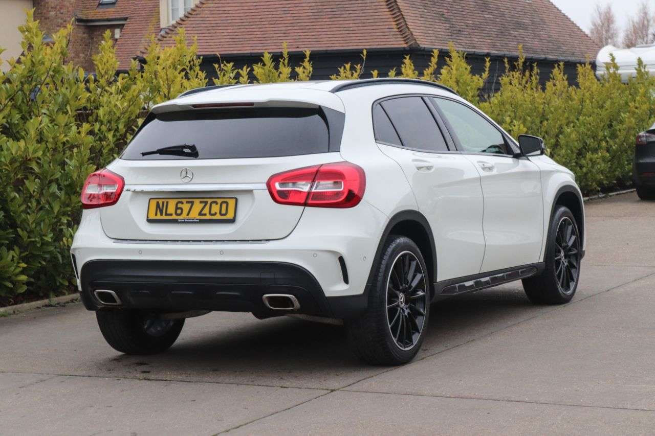 2017 MERCEDES-BENZ 180 2017 MERCEDES-BENZ 180