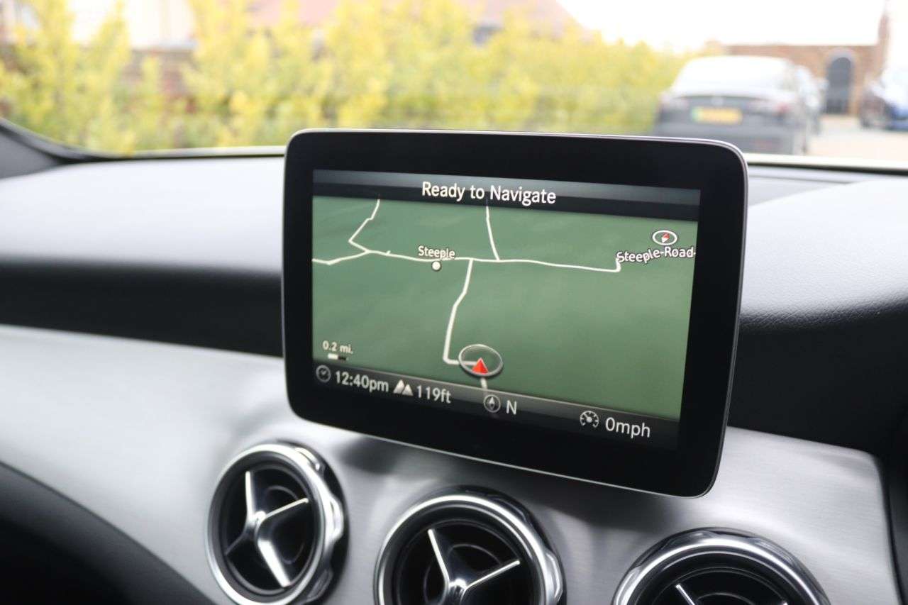 2017 MERCEDES-BENZ 180 2017 MERCEDES-BENZ 180