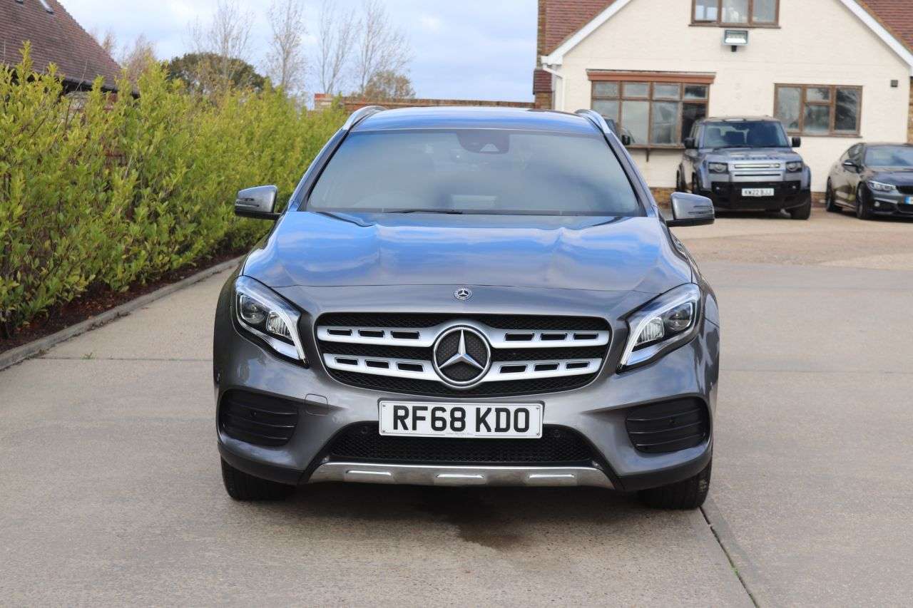 2018 MERCEDES-BENZ 180 2018 MERCEDES-BENZ 180