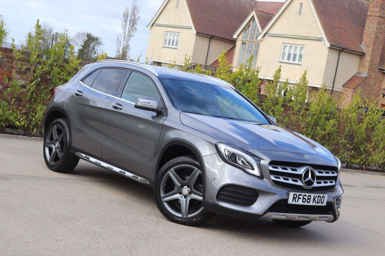 2018 MERCEDES-BENZ 180 2018 MERCEDES-BENZ 180