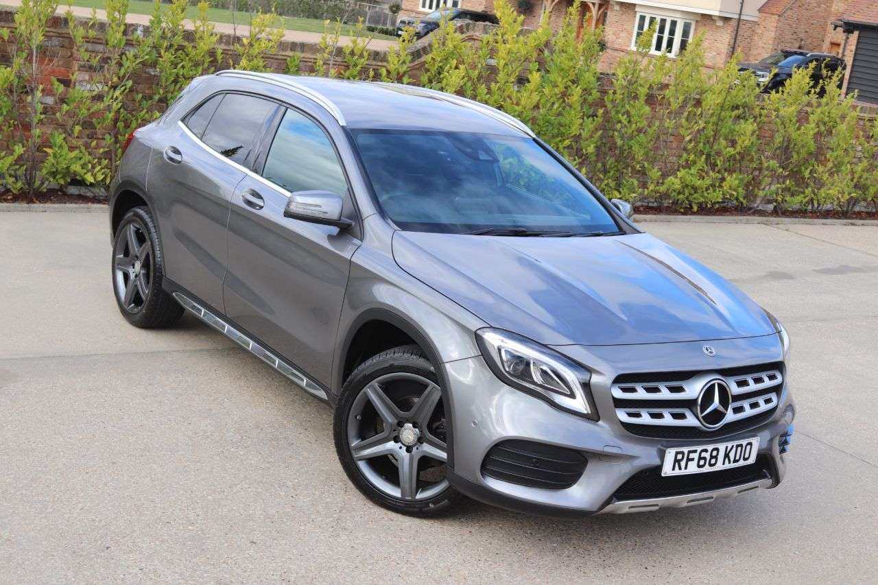 2018 MERCEDES-BENZ 180 2018 MERCEDES-BENZ 180