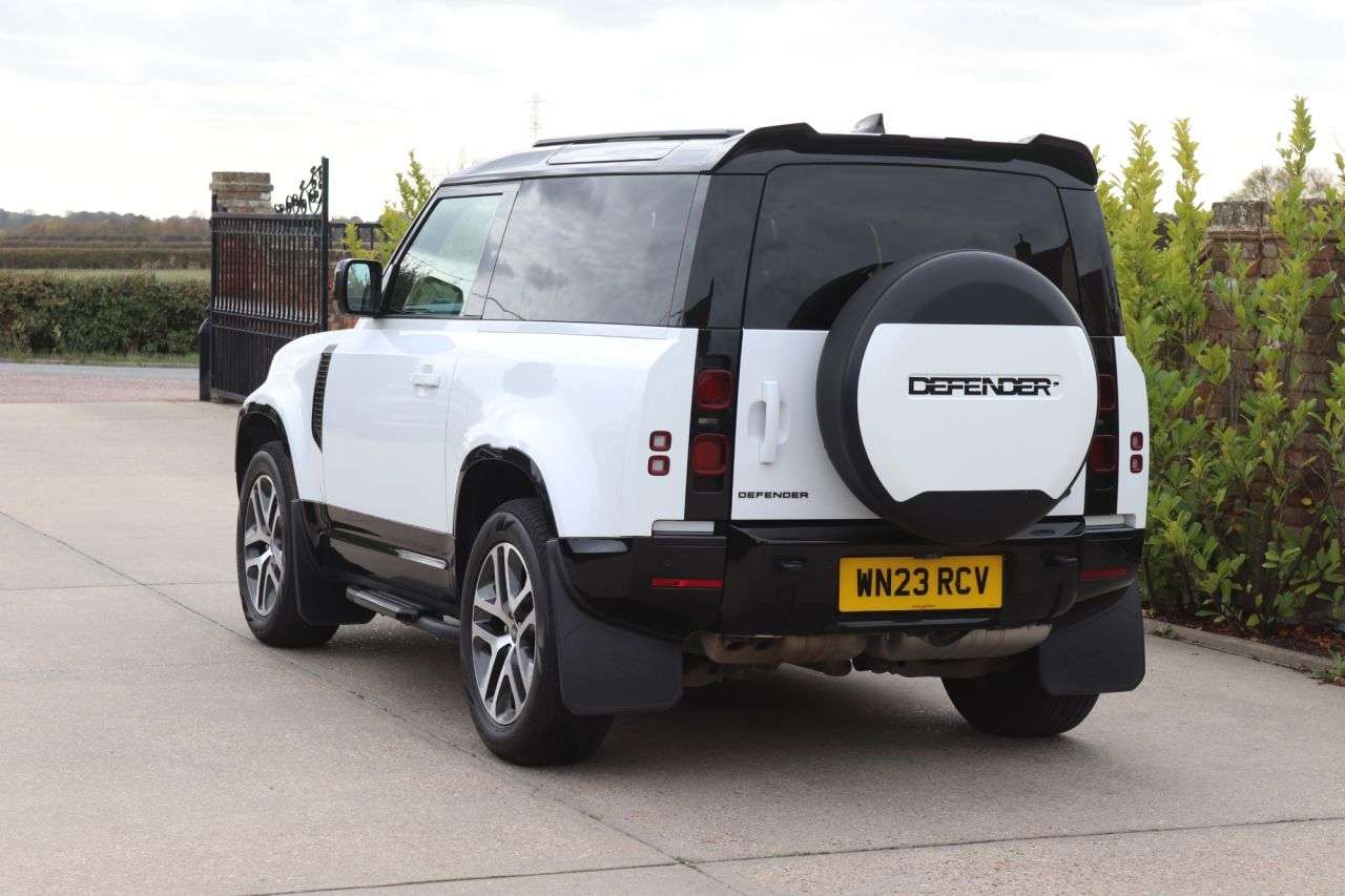 2023 LAND ROVER DEFENDER 2023 LAND ROVER DEFENDER