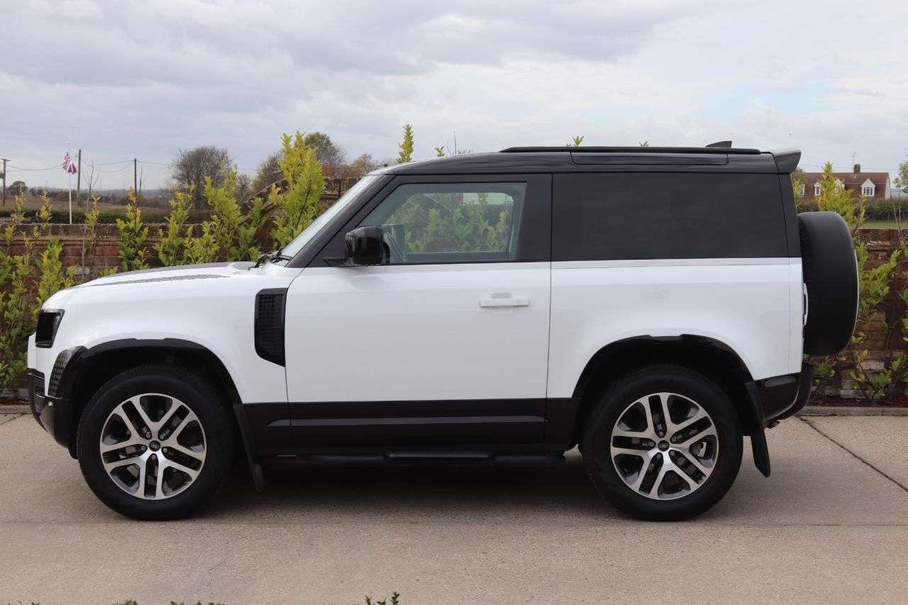 2023 LAND ROVER DEFENDER 2023 LAND ROVER DEFENDER