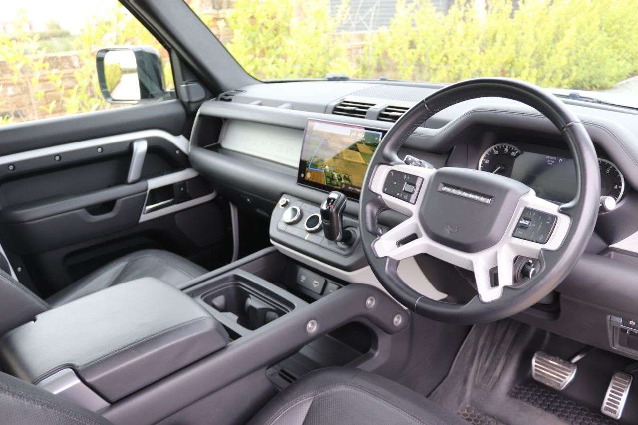 2023 LAND ROVER DEFENDER 2023 LAND ROVER DEFENDER