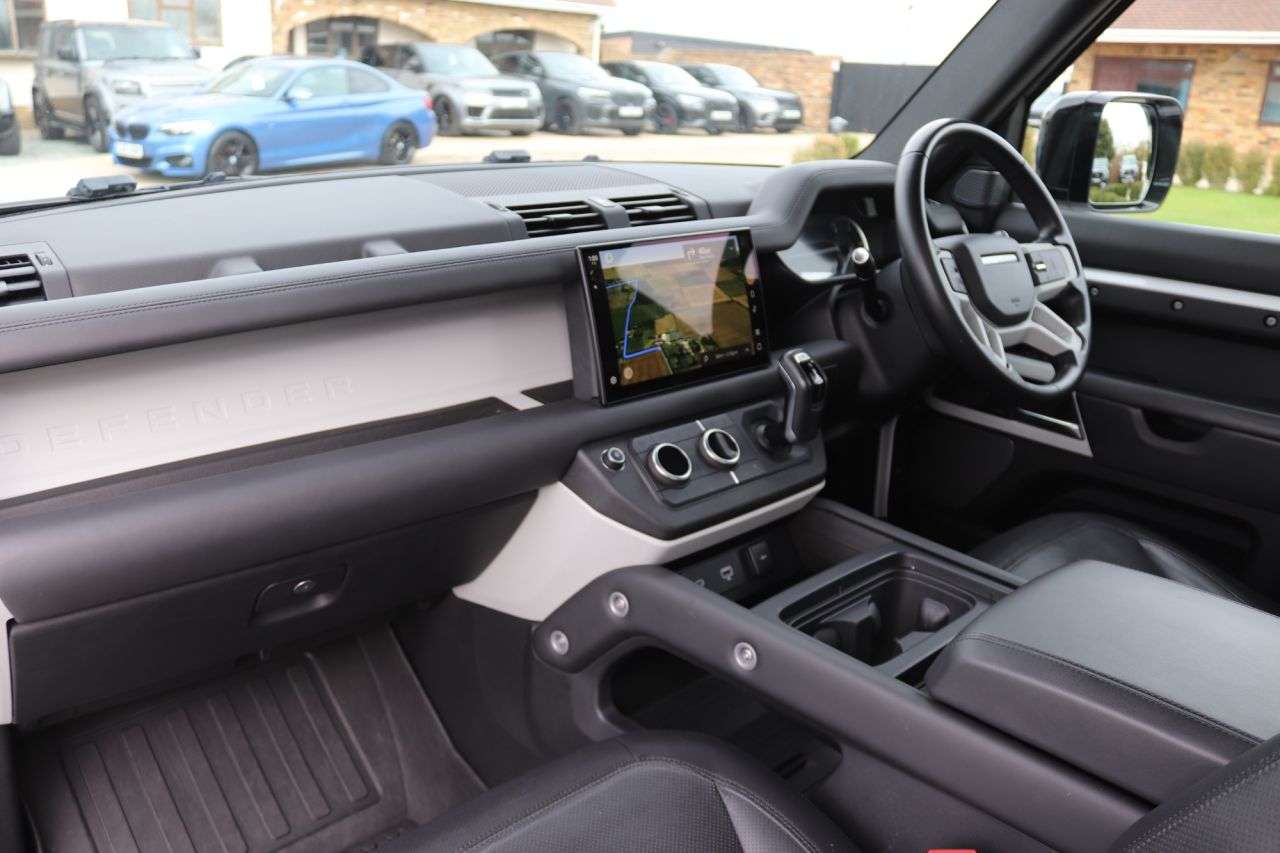 2023 LAND ROVER DEFENDER 2023 LAND ROVER DEFENDER