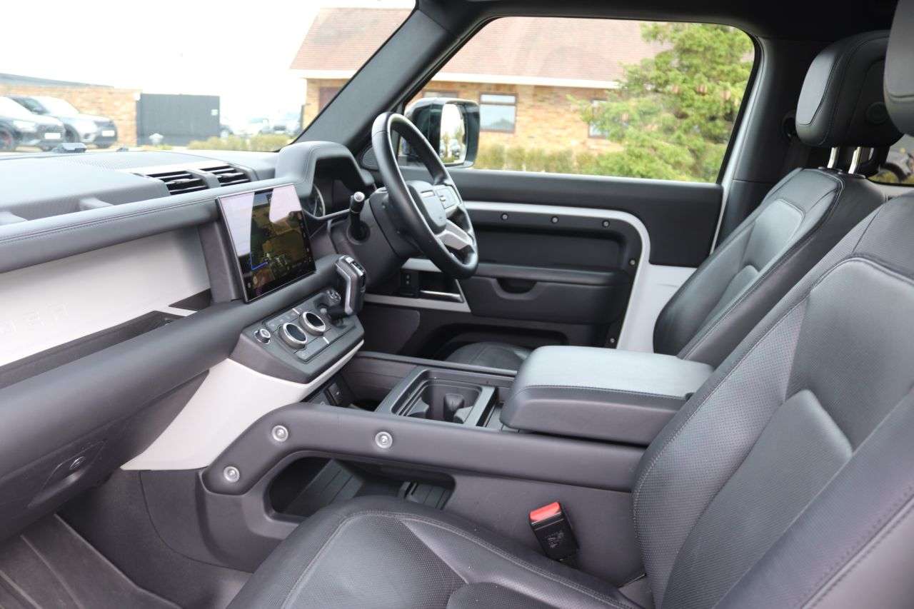 2023 LAND ROVER DEFENDER 2023 LAND ROVER DEFENDER