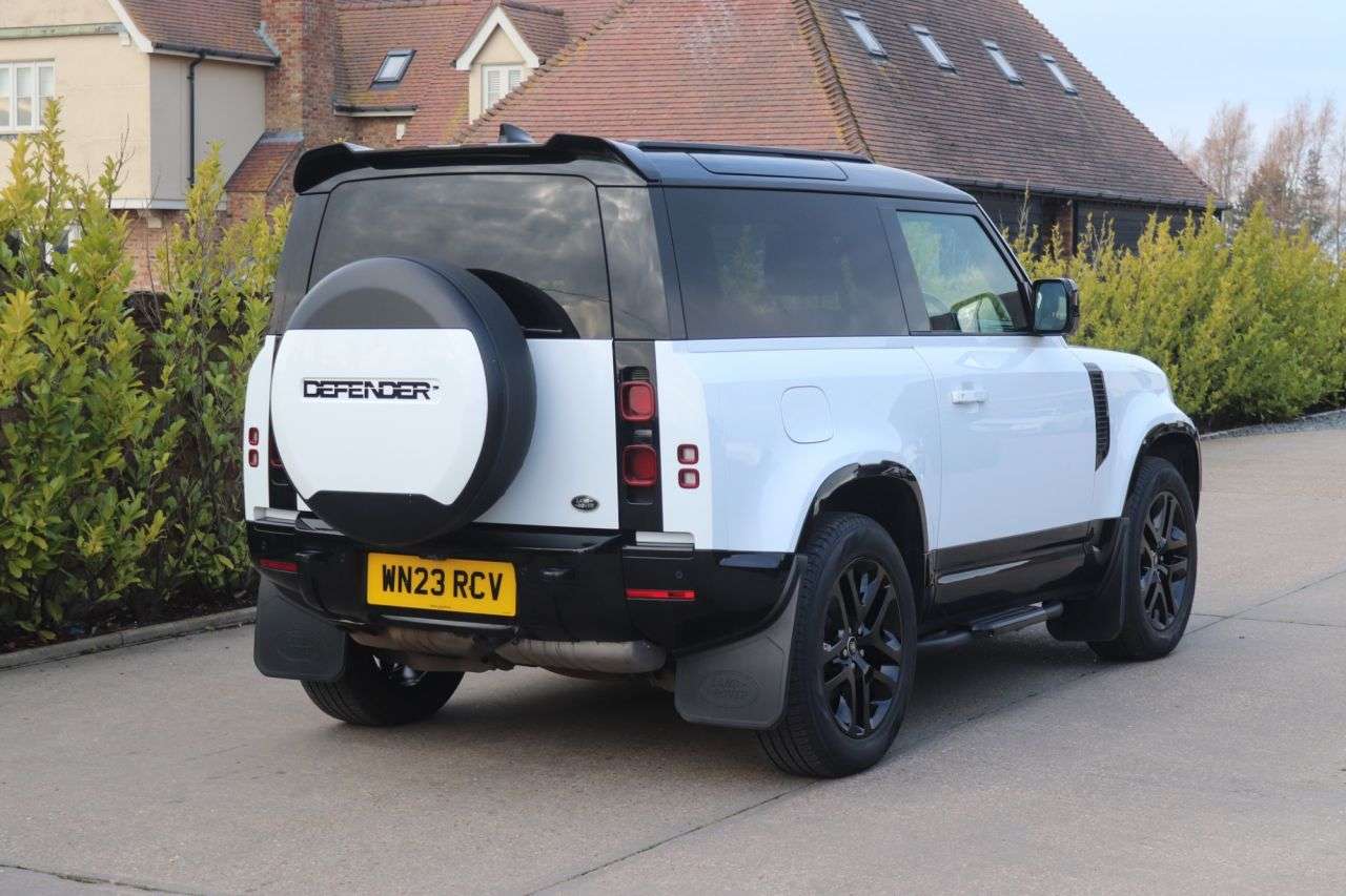 0 LAND ROVER DEFENDER 0 LAND ROVER DEFENDER