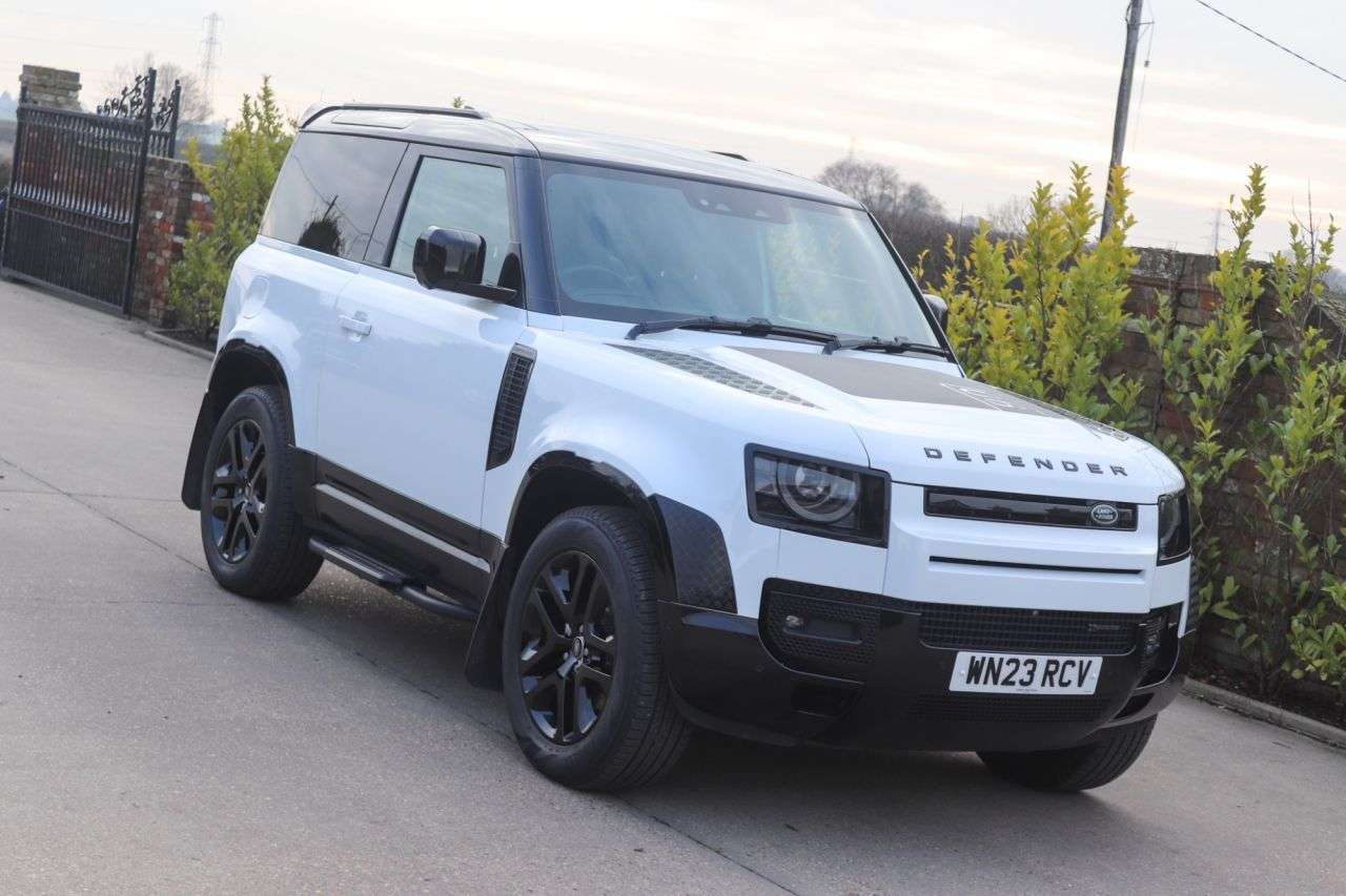0 LAND ROVER DEFENDER 0 LAND ROVER DEFENDER
