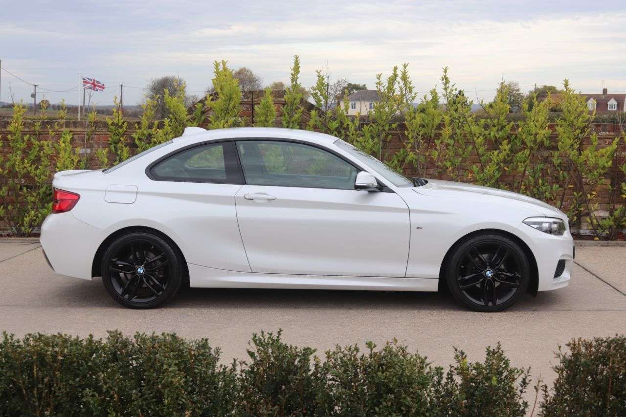 2018 BMW 2 SERIES 2018 BMW 2 SERIES