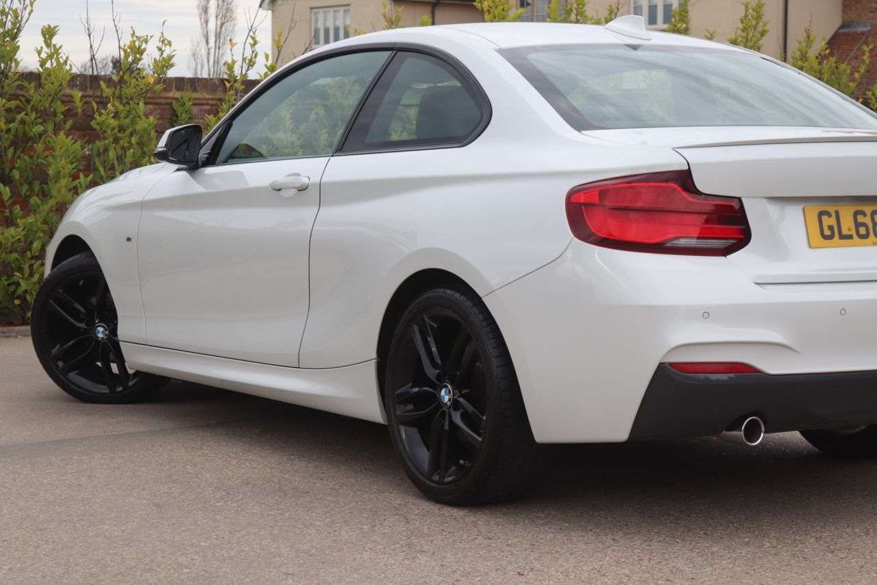 2018 BMW 2 SERIES 2018 BMW 2 SERIES