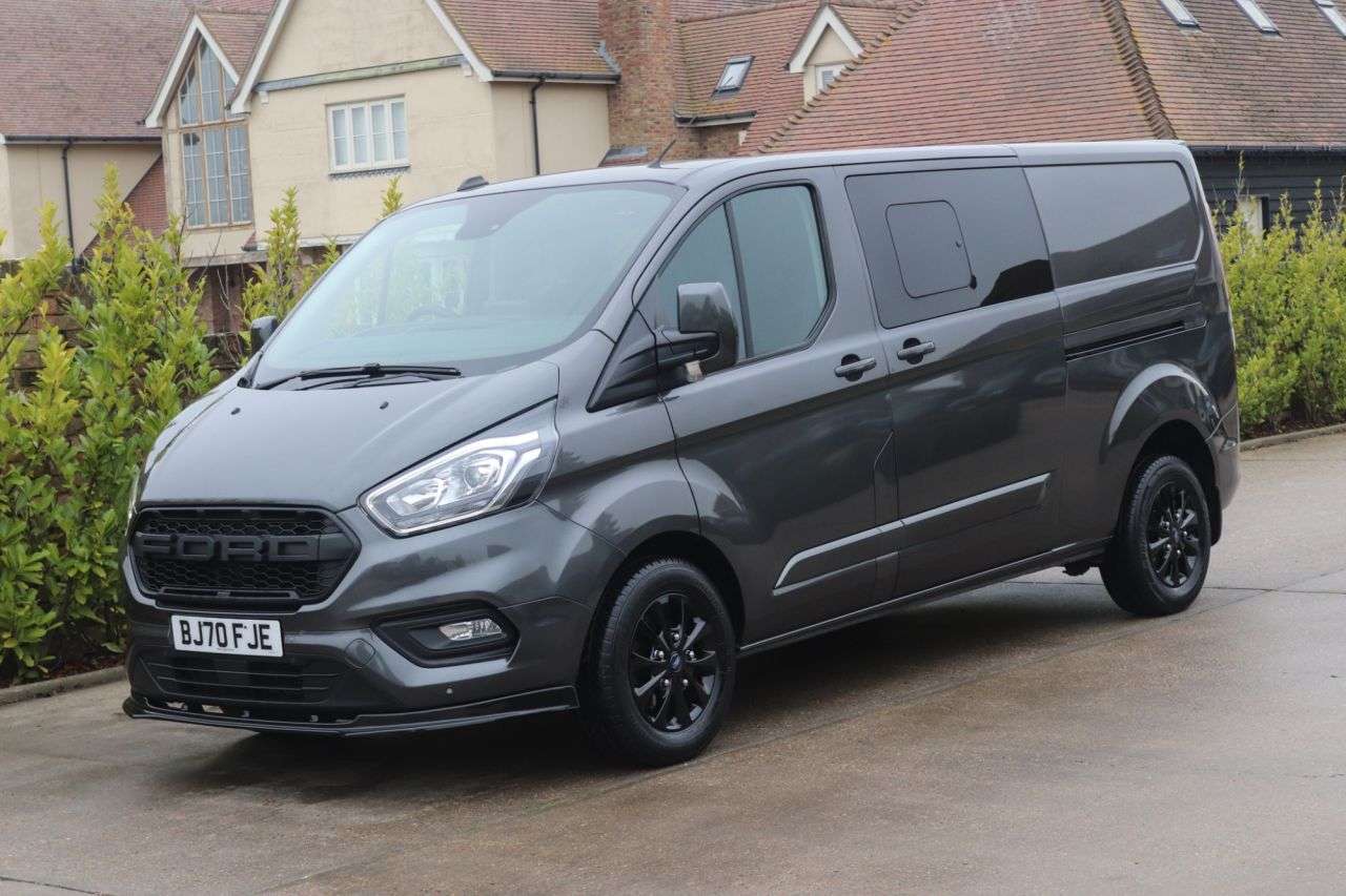 A 2020 FORD TRANSIT CUSTOM 2.0 320 EcoBlue Limited Crew Van Double Cab 5dr Diesel Manual L2 H1 Euro 6 A 2020 FORD TRANSIT CUSTOM 2.0 320 EcoBlue Limited Crew Van Double Cab 5dr Diesel Manual L2 H1 Euro 6