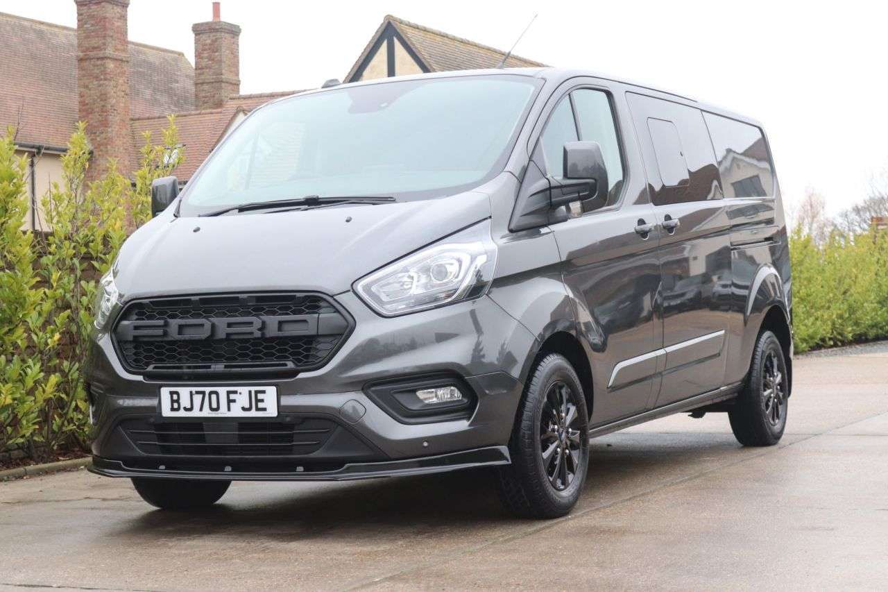 A 2020 FORD TRANSIT CUSTOM 2.0 320 EcoBlue Limited Crew Van Double Cab 5dr Diesel Manual L2 H1 Euro 6 A 2020 FORD TRANSIT CUSTOM 2.0 320 EcoBlue Limited Crew Van Double Cab 5dr Diesel Manual L2 H1 Euro 6