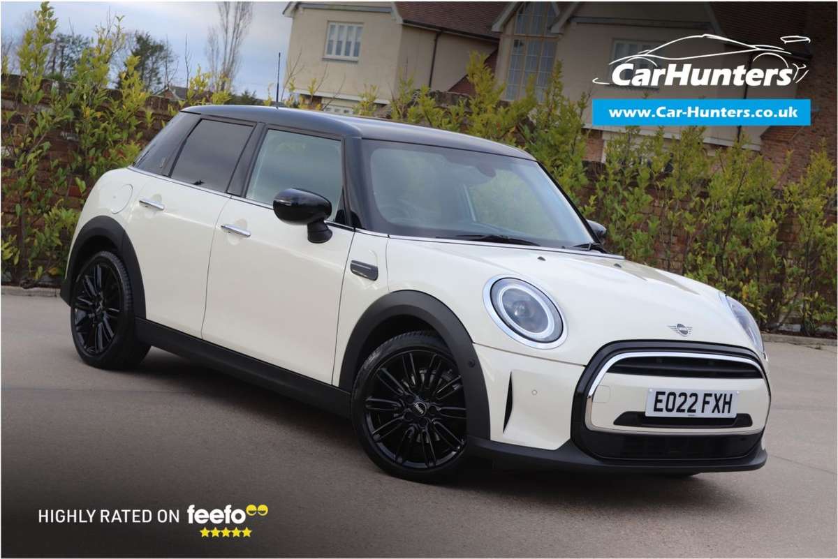 Check out this Mini Hatch 2022 Petrol Automatic