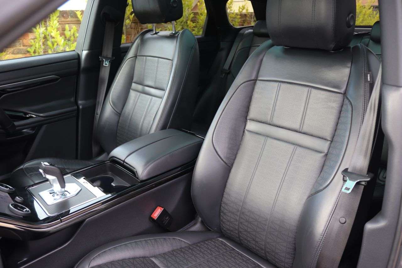 2019 LAND ROVER RANGE ROVER EVOQUE 2019 LAND ROVER RANGE ROVER EVOQUE