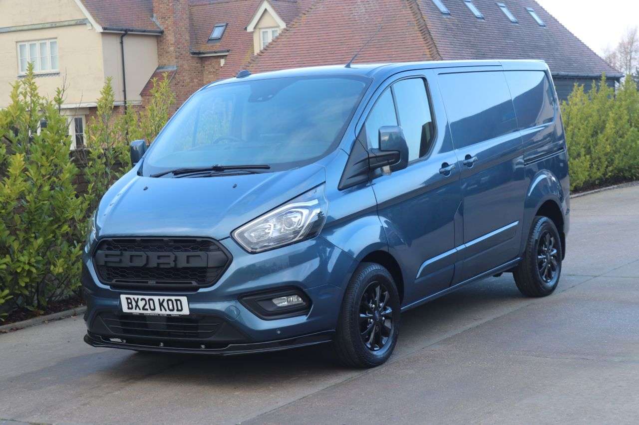 A 2020 FORD TRANSIT CUSTOM 2.0 280 EcoBlue Limited Panel Van 5dr Diesel Auto L1 H1 Euro 6 (s/s) (130 p A 2020 FORD TRANSIT CUSTOM 2.0 280 EcoBlue Limited Panel Van 5dr Diesel Auto L1 H1 Euro 6 (s/s) (130 p