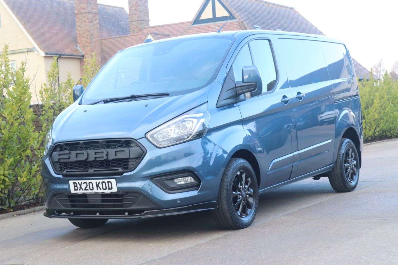 A 2020 FORD TRANSIT CUSTOM 2.0 280 EcoBlue Limited Panel Van 5dr Diesel Auto L1 H1 Euro 6 (s/s) (130 p A 2020 FORD TRANSIT CUSTOM 2.0 280 EcoBlue Limited Panel Van 5dr Diesel Auto L1 H1 Euro 6 (s/s) (130 p