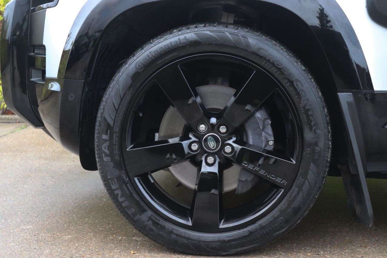 2023 LAND ROVER DEFENDER 2023 LAND ROVER DEFENDER