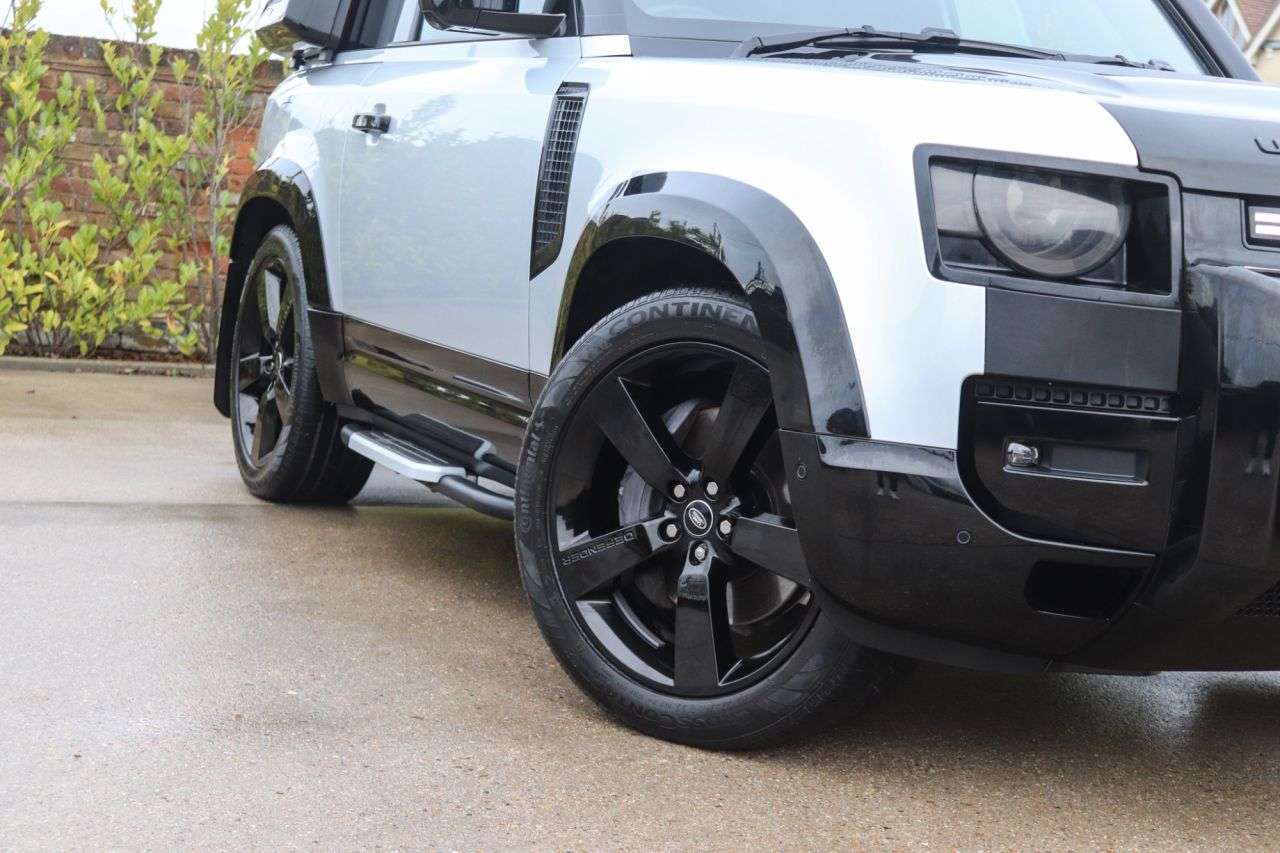 2023 LAND ROVER DEFENDER 2023 LAND ROVER DEFENDER