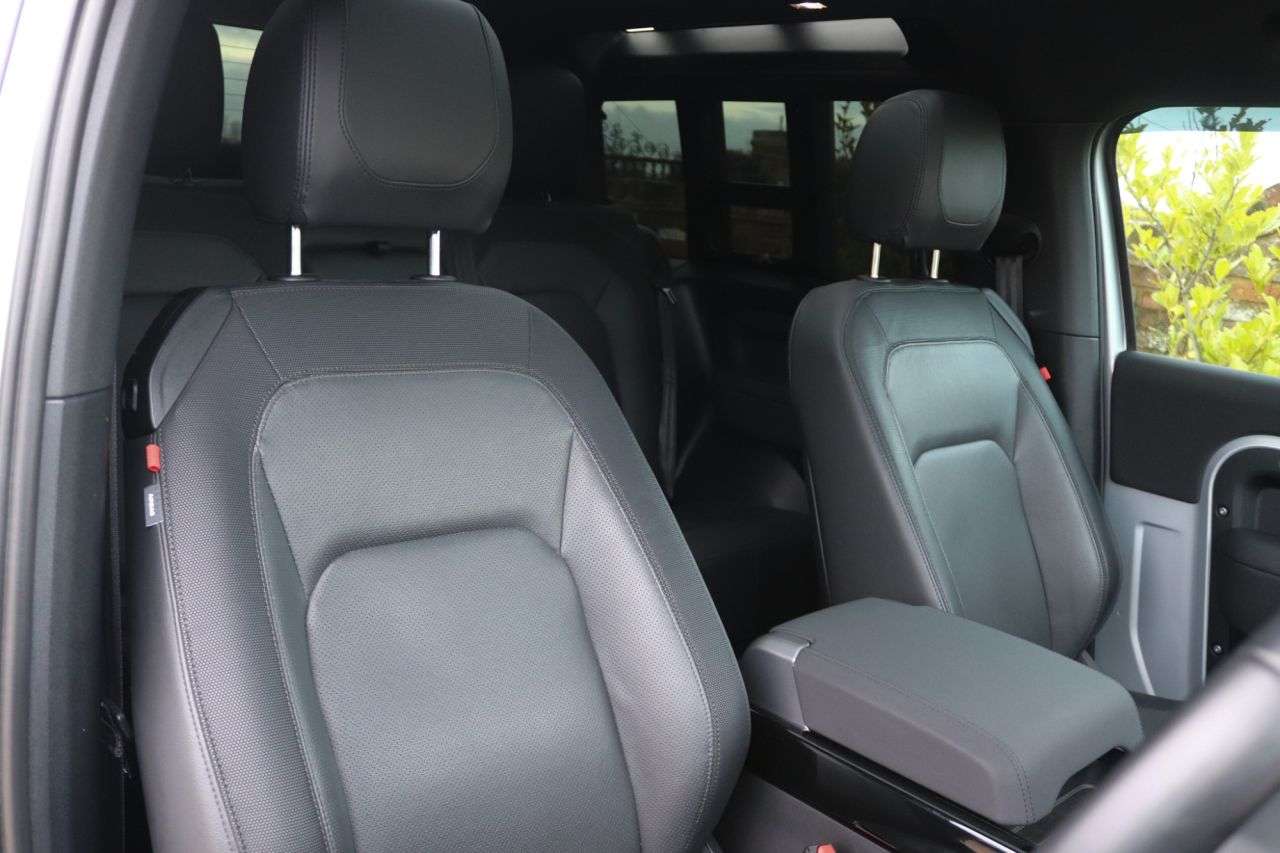 2023 LAND ROVER DEFENDER 2023 LAND ROVER DEFENDER